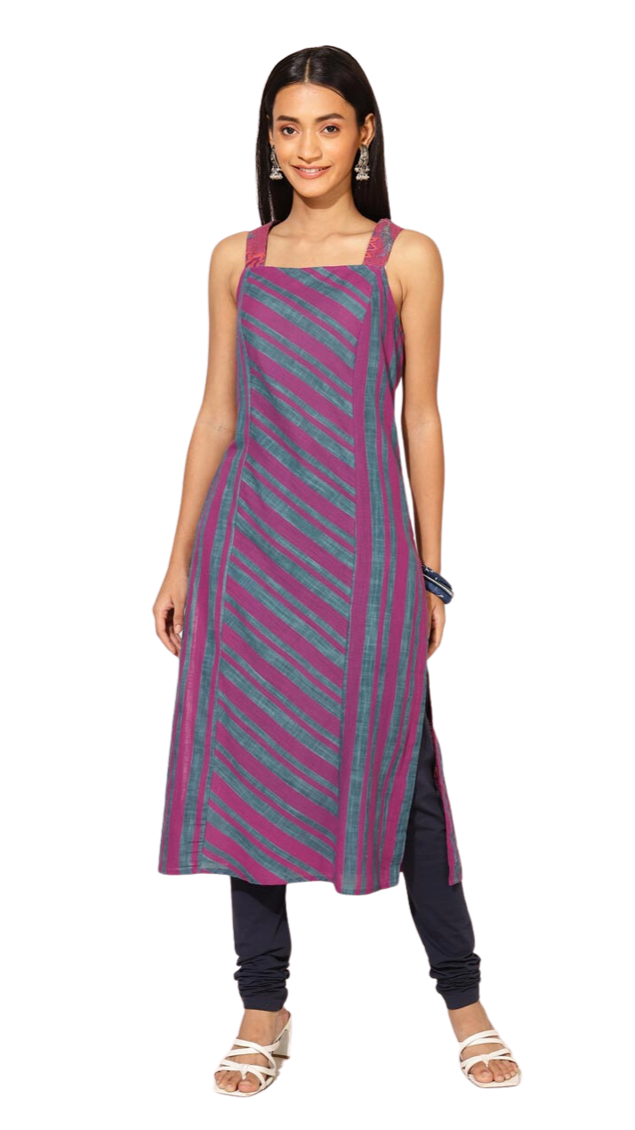Kurta larga con cuello cuadrado. Morada