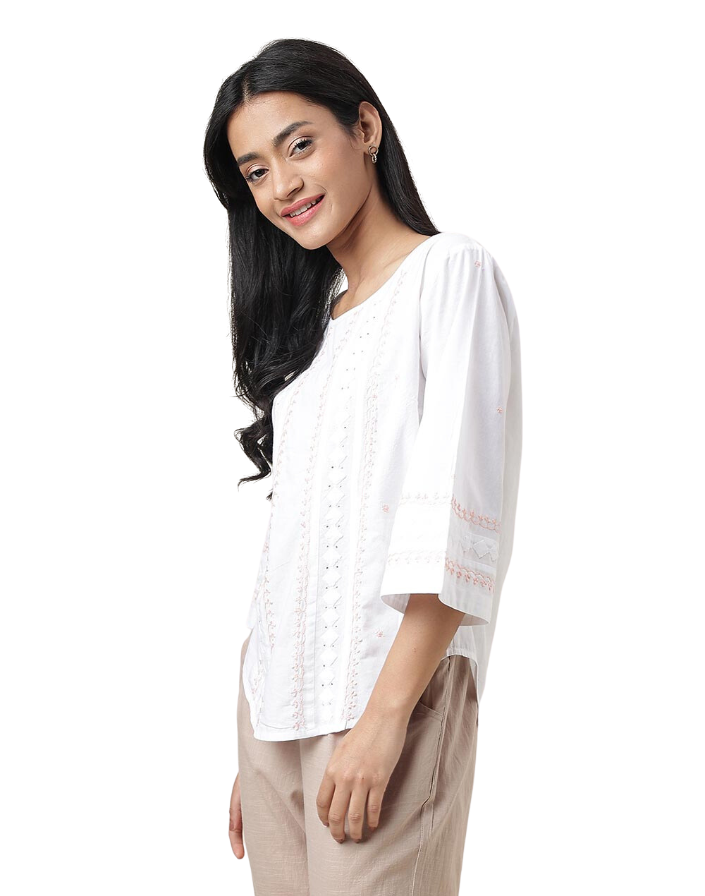 Blusa con bordado chikankari. Rosa y blanco