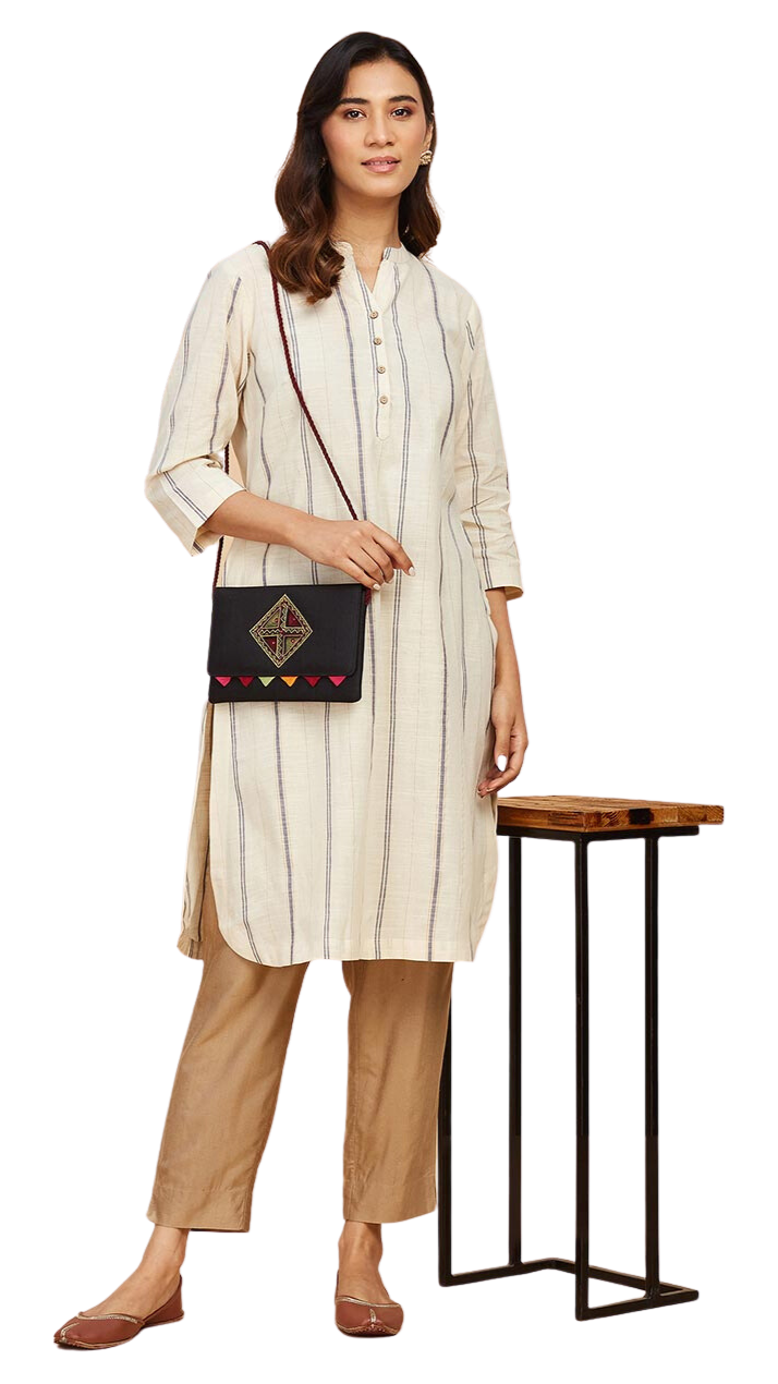 Kurta larga a rayas. Crudo