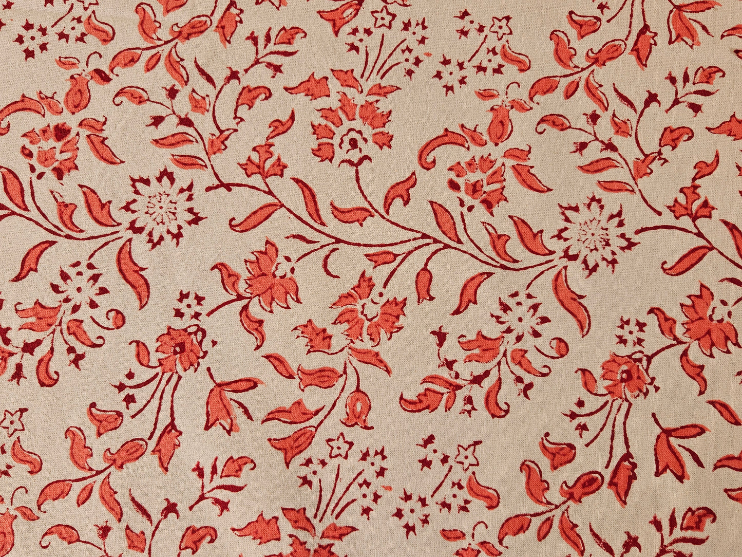 Mantel redondo 100% algodón estampado a mano. Rosa Coral (blanco)