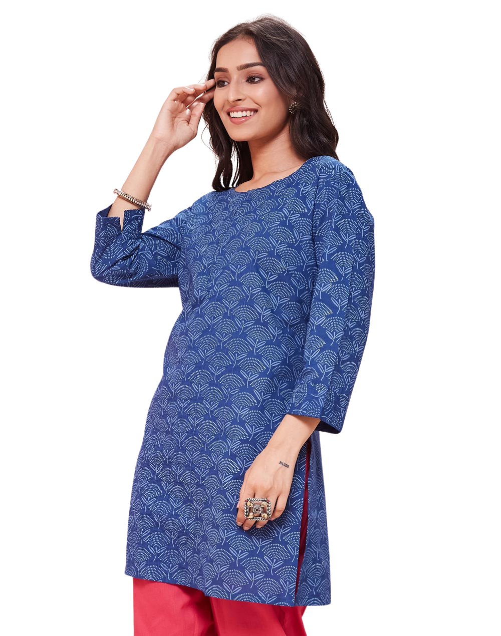 Kurta corta. Azul añil natural. Estampada