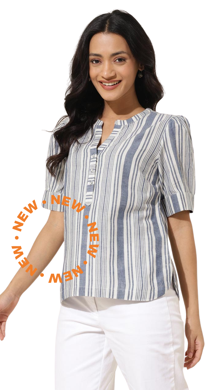 Blusa a rayas. Azul y blanco