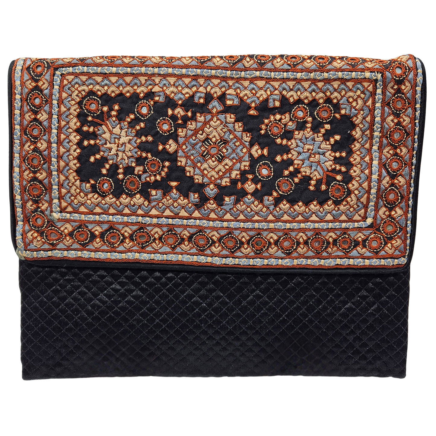 Funda para Ipad bordada Neran Vichhi Kutch 4