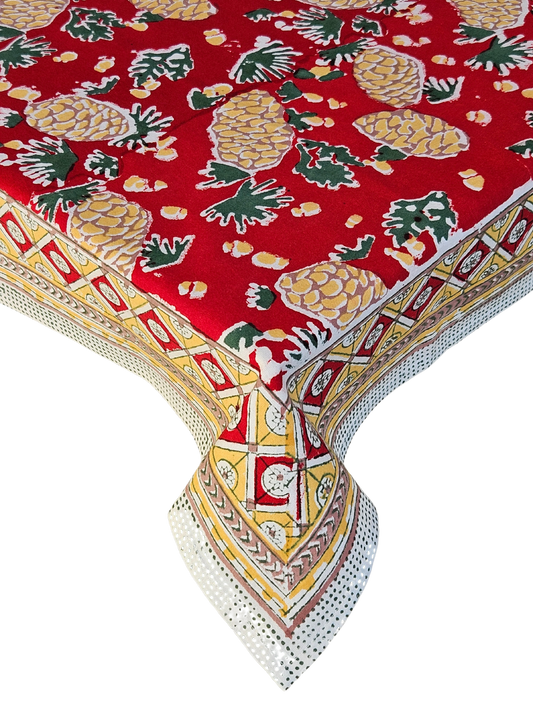 Mantel cuadrado Piñas en rojo. Estampado a mano