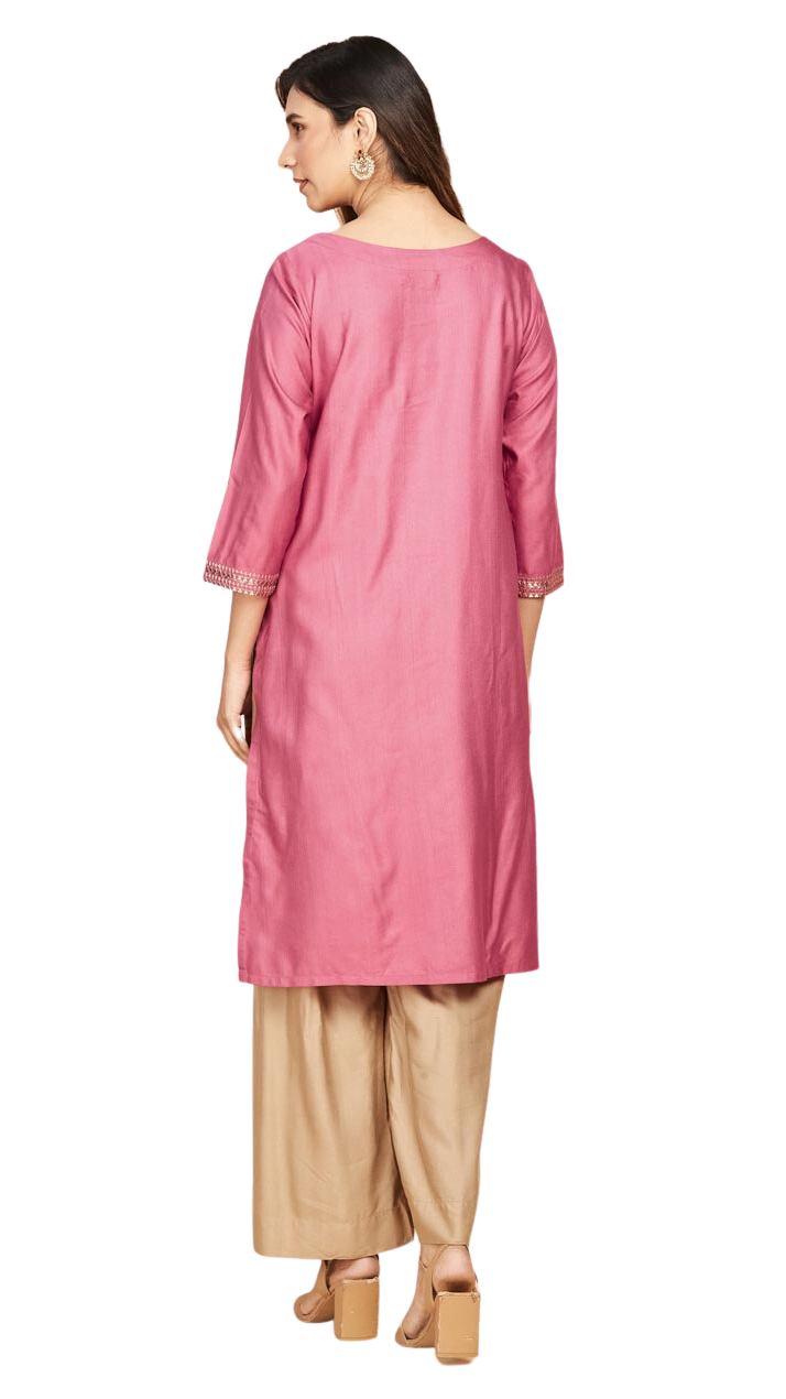 Kurta larga lisa en combinación seda. Palo de rosa