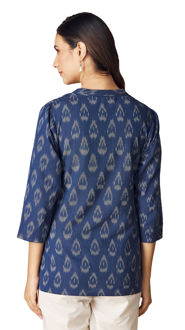 Blusa Ikat. Azul índigo