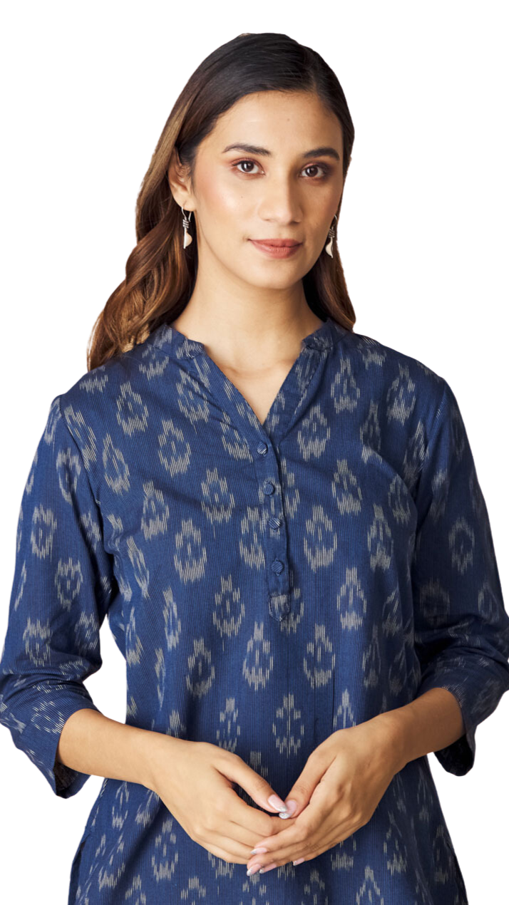Blusa Ikat. Azul índigo