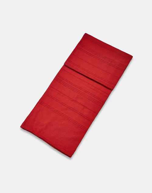 Mantel rectangular 100% algodón tejido en telar. Sherkote rojo