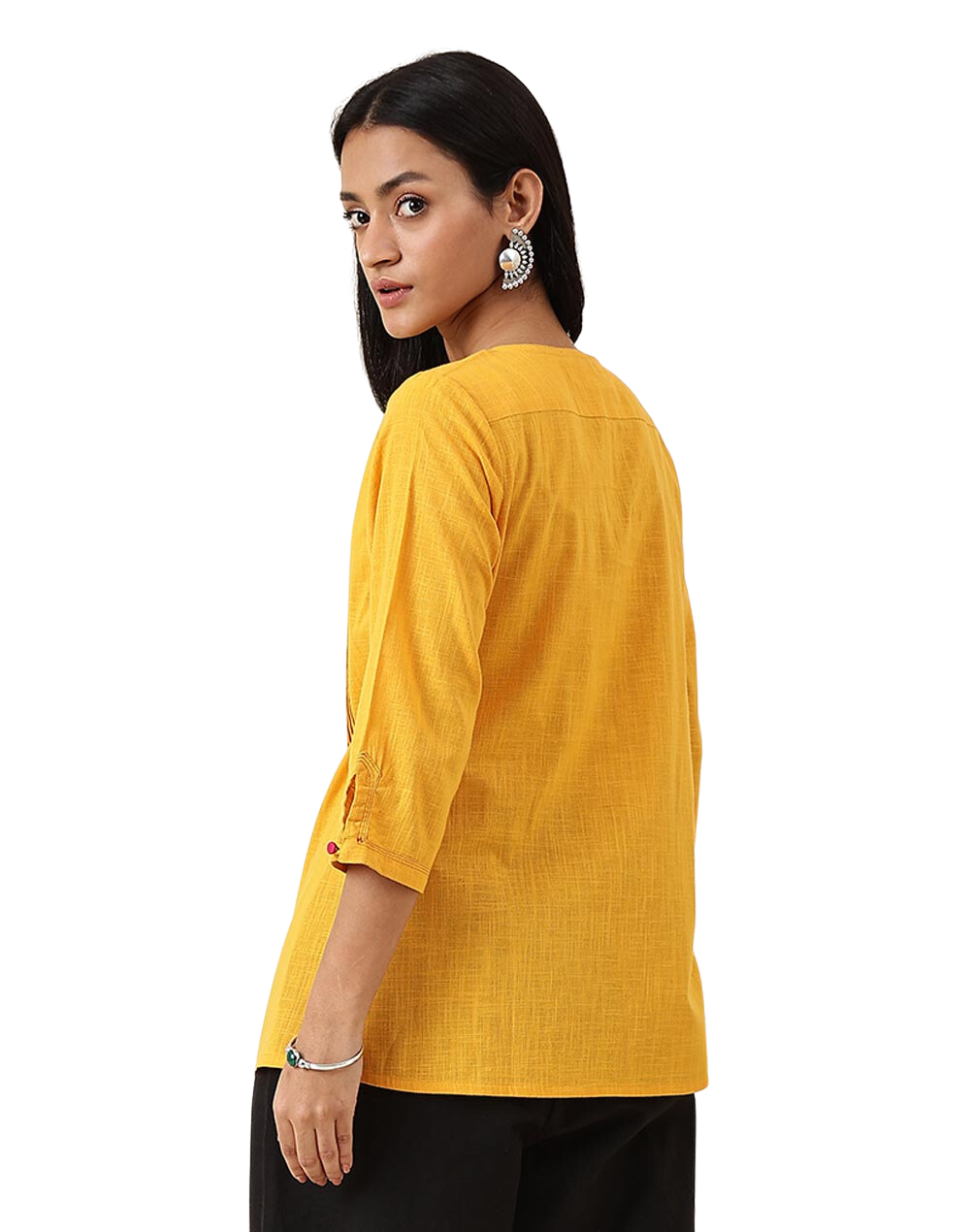Kurta corta con pliegues. Amarilla