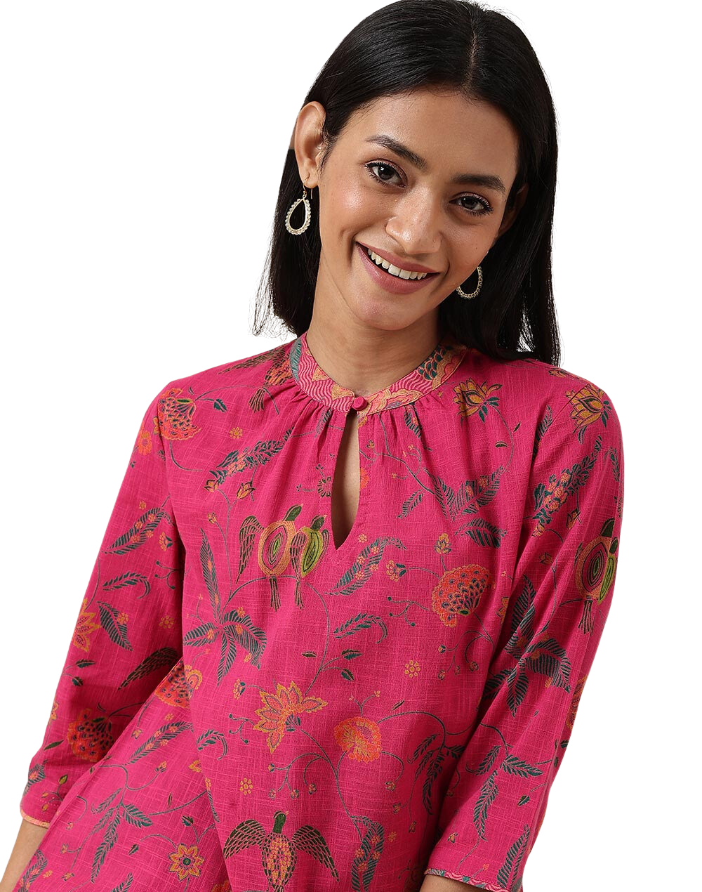 Kurta corta. Corte amplio. Estampada. Magenta