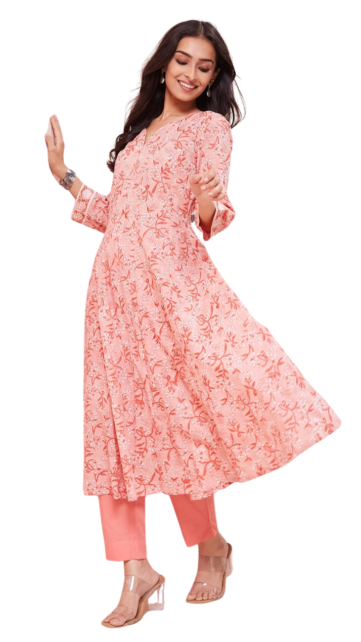 Vestido largo estampado con vuelo amplio. Rosa