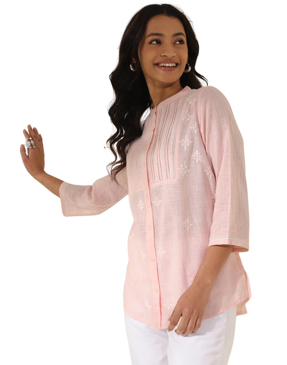 Blusa con bordado chikankari. Rosa
