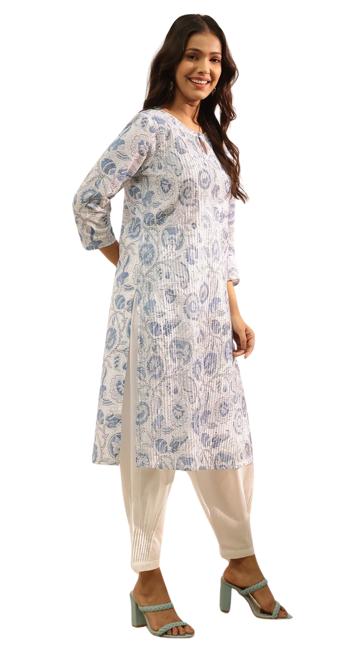 Kurta larga plisada y estampada. Azul fondo blanco. slim fit