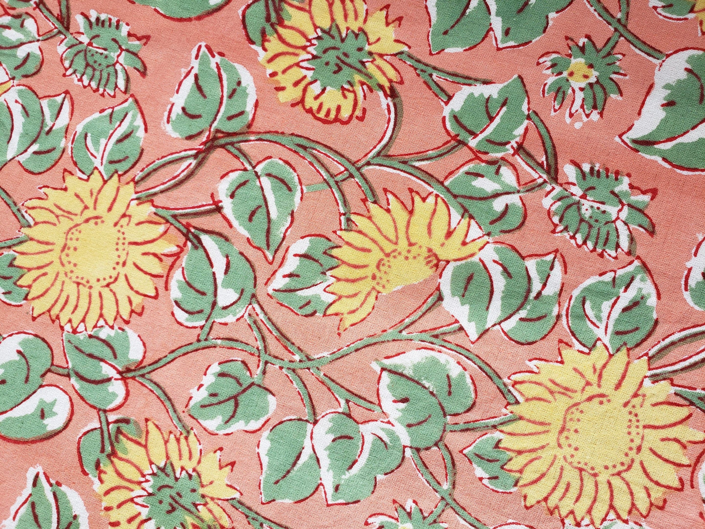 Mantel redondo 100% algodón estampado a mano. Girasoles