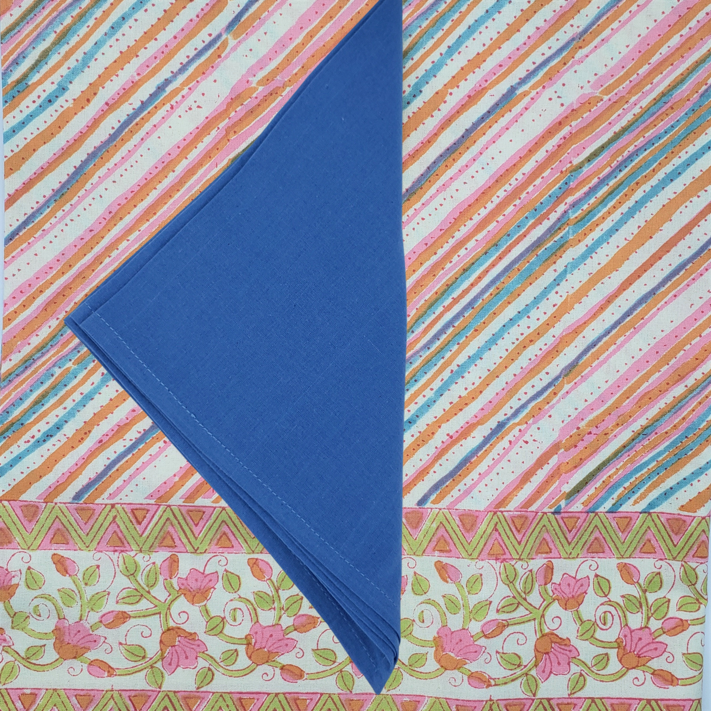 Mantel rectangular 100% algodón estampado a mano. Rayas