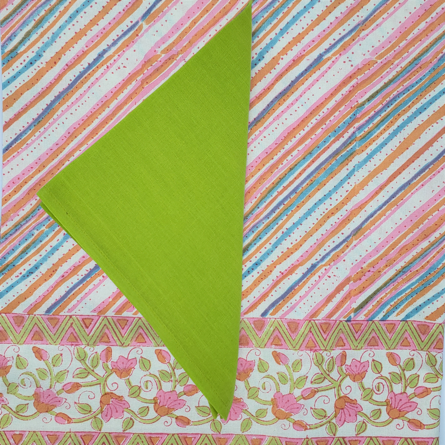 Mantel rectangular 100% algodón estampado a mano. Rayas