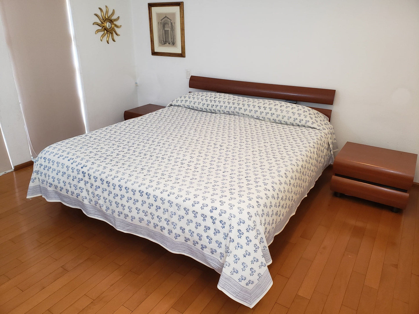 Sobrecama 100% algodón estampado a mano. Cranz Buti