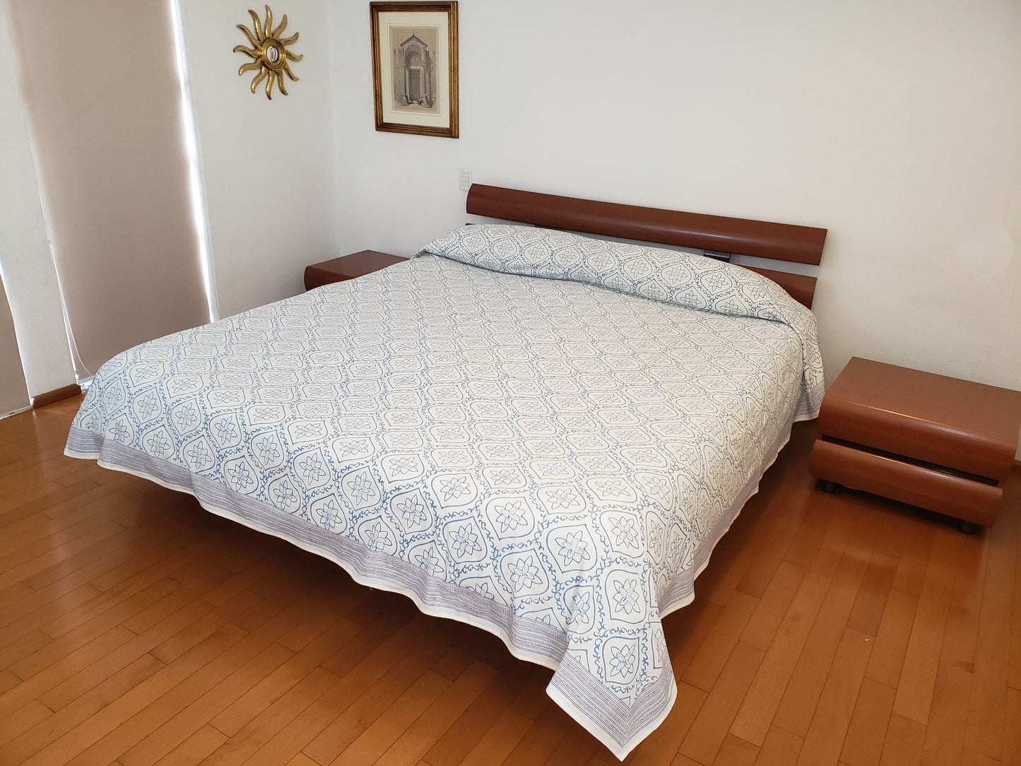 Sobrecama 100% algodón estampado a mano. Safedi Jaal