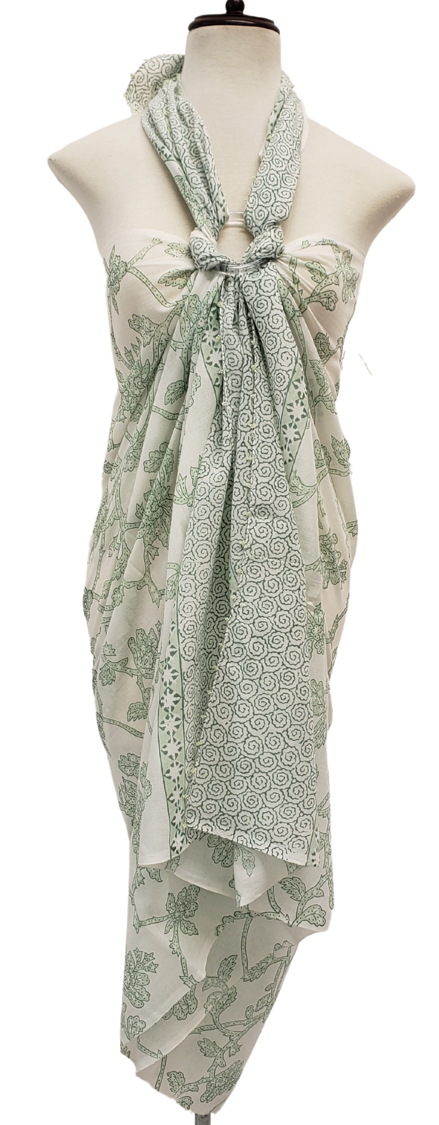 Pareo estampado a mano. Verde fondo blanco