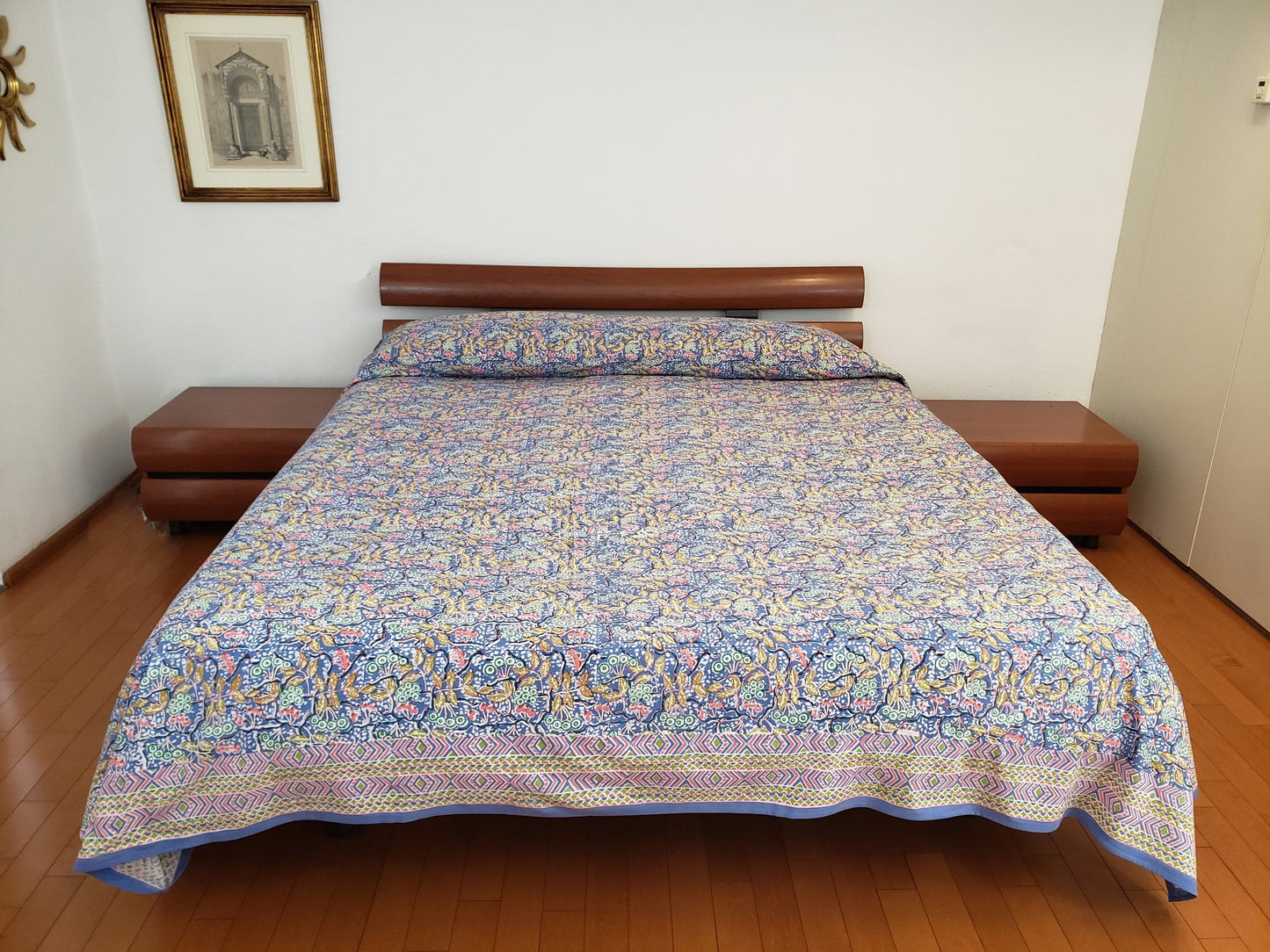 Sobrecama 100% algodón estampado a mano. Odet