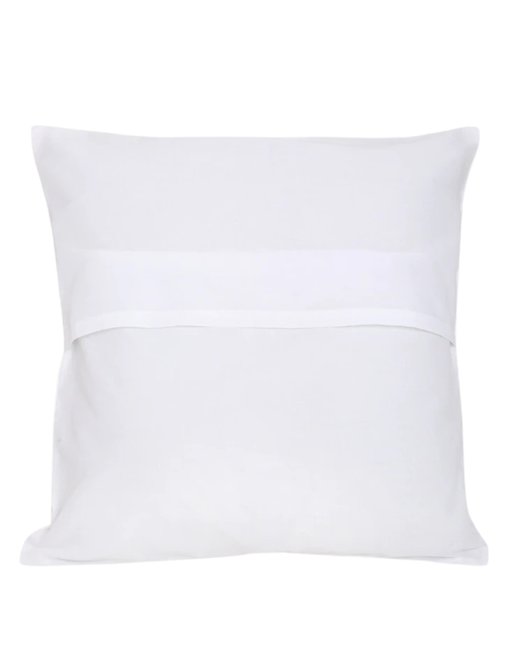 Funda de cojín calado. Blanco con bordado de color. Aman 40x40