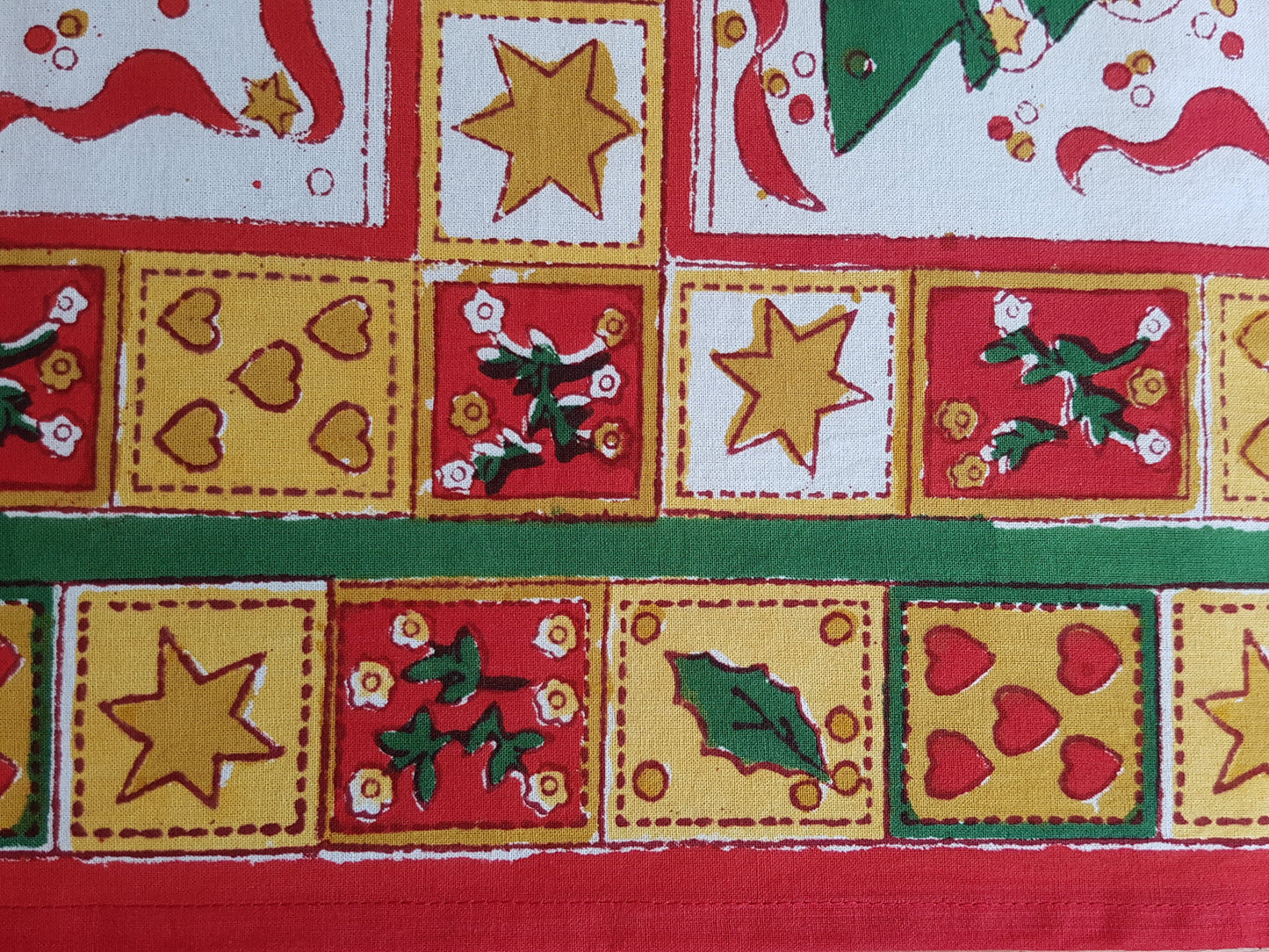 Mantel navideño CUADRADO (blanco). Estampado a mano