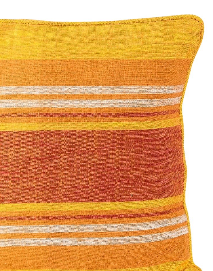 Funda de cojín de algodón tejida en telar. Amarilla rayas. Saib 60x60