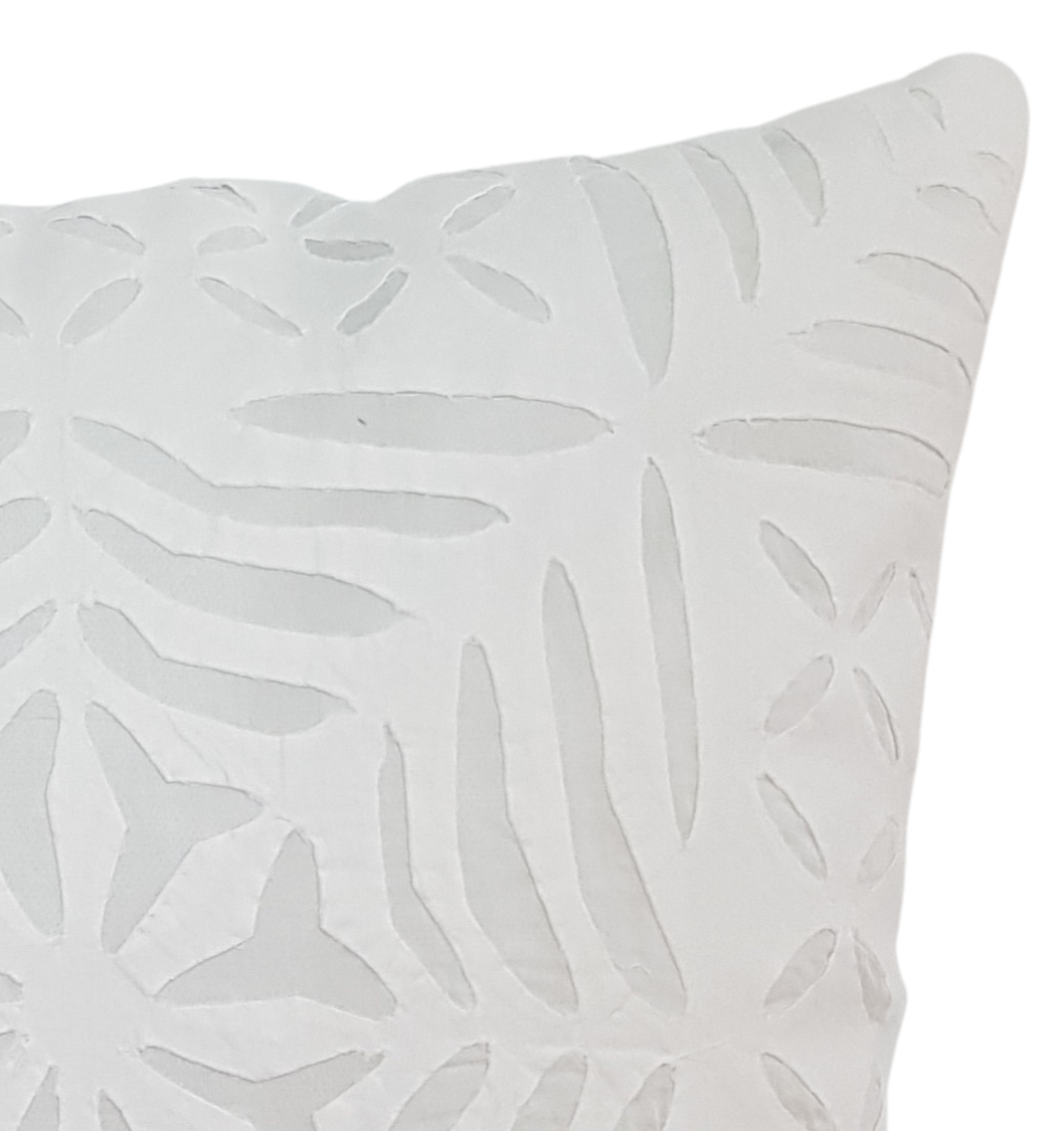 Funda de cojín de algodón calado. Blanco 60x60