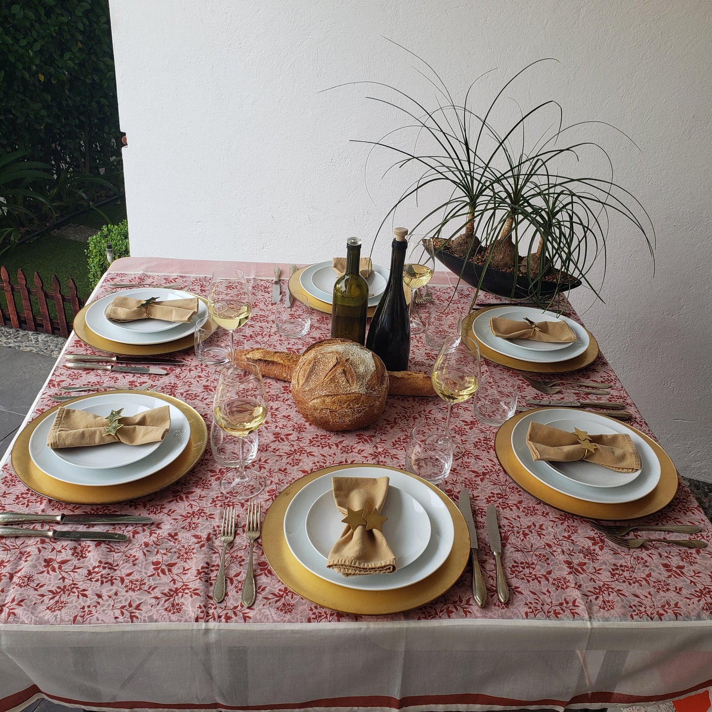 Mantel rectangular 50% algodón, 50% seda estampado a mano (rojo)