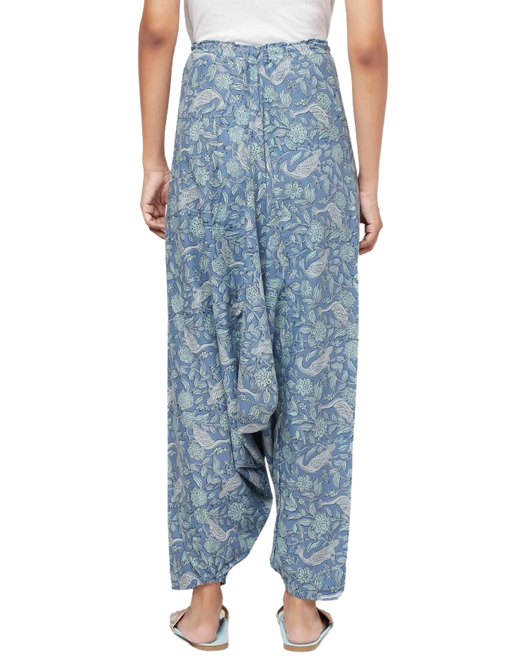 Pantaló Harem. Estampado azul claro