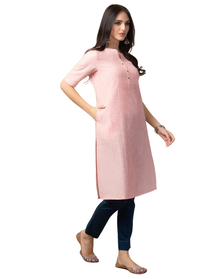 Kurta larga con pliegues. Color rosa