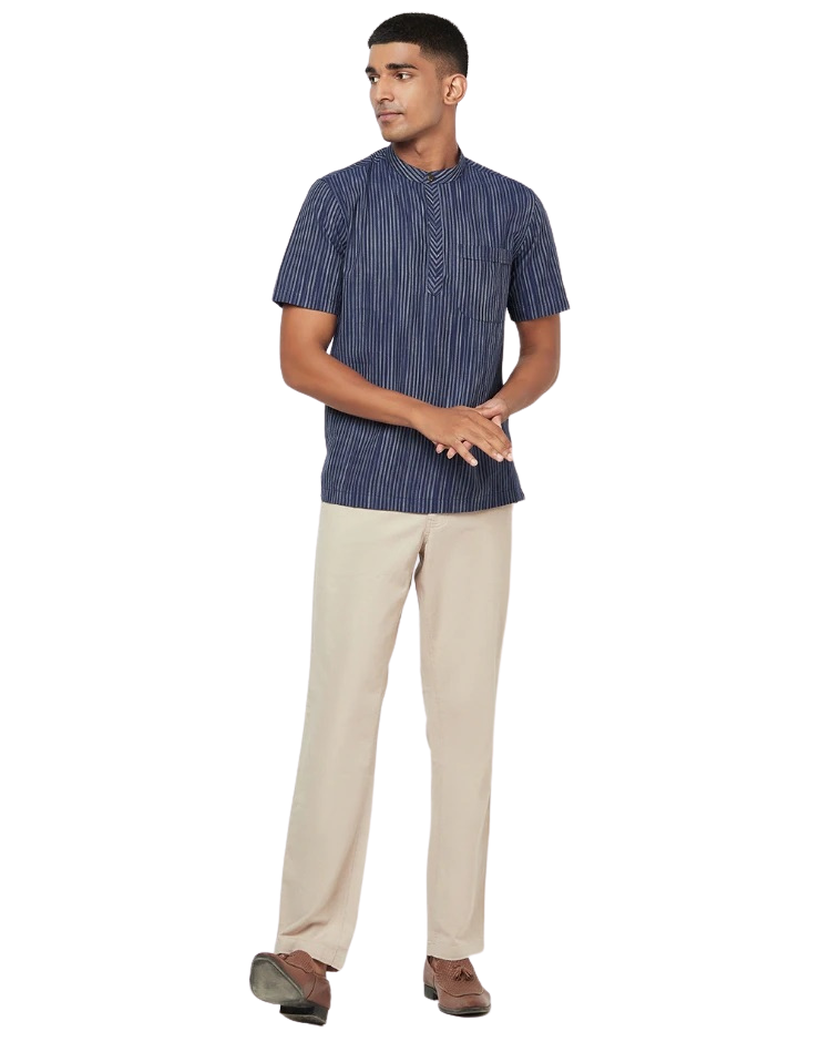 Kurt para hombre. Estampada azul a rayas. Manga corta