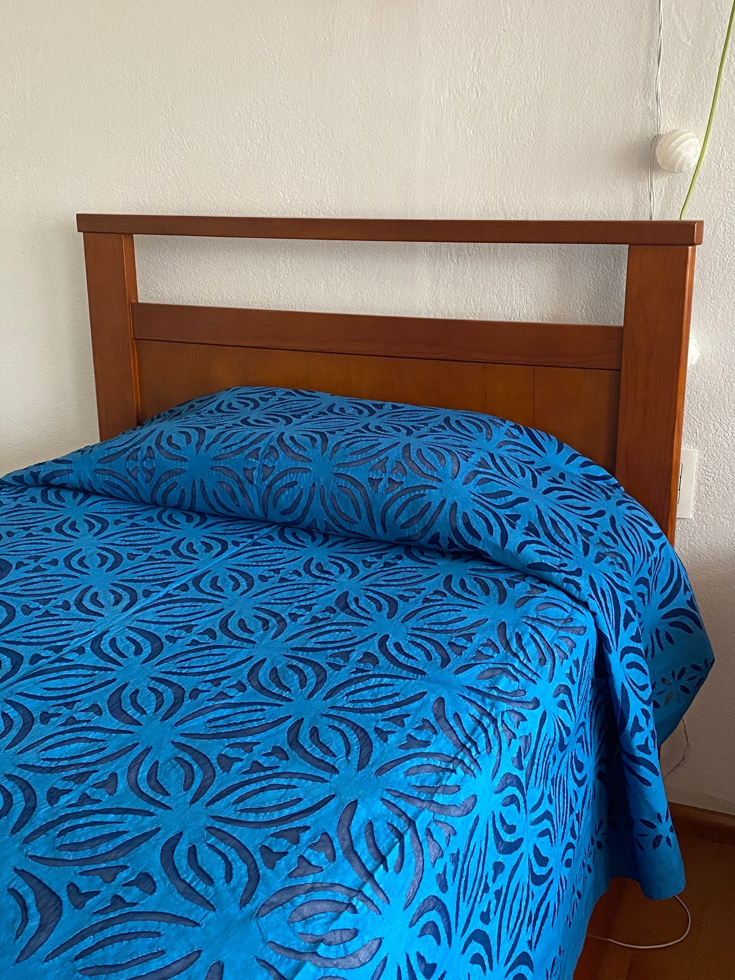 Mantel calado RECTANGULAR azul