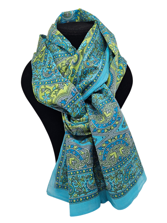 Mascada estampada de algodón ligero. Azul claro y limón