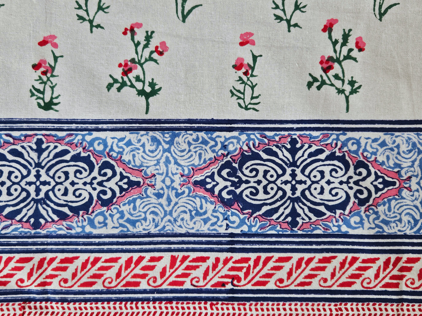 Mantel rectangular 100% algodón estampado a mano. Botanical garden. Nuevo