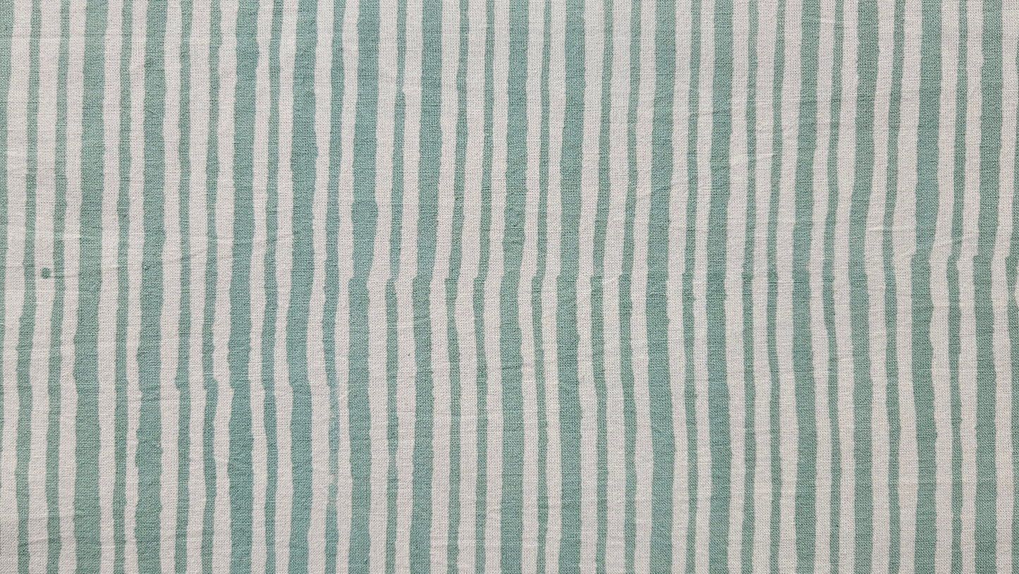 Mantel rectangular 100% algodón estampado a mano. Rayas verde