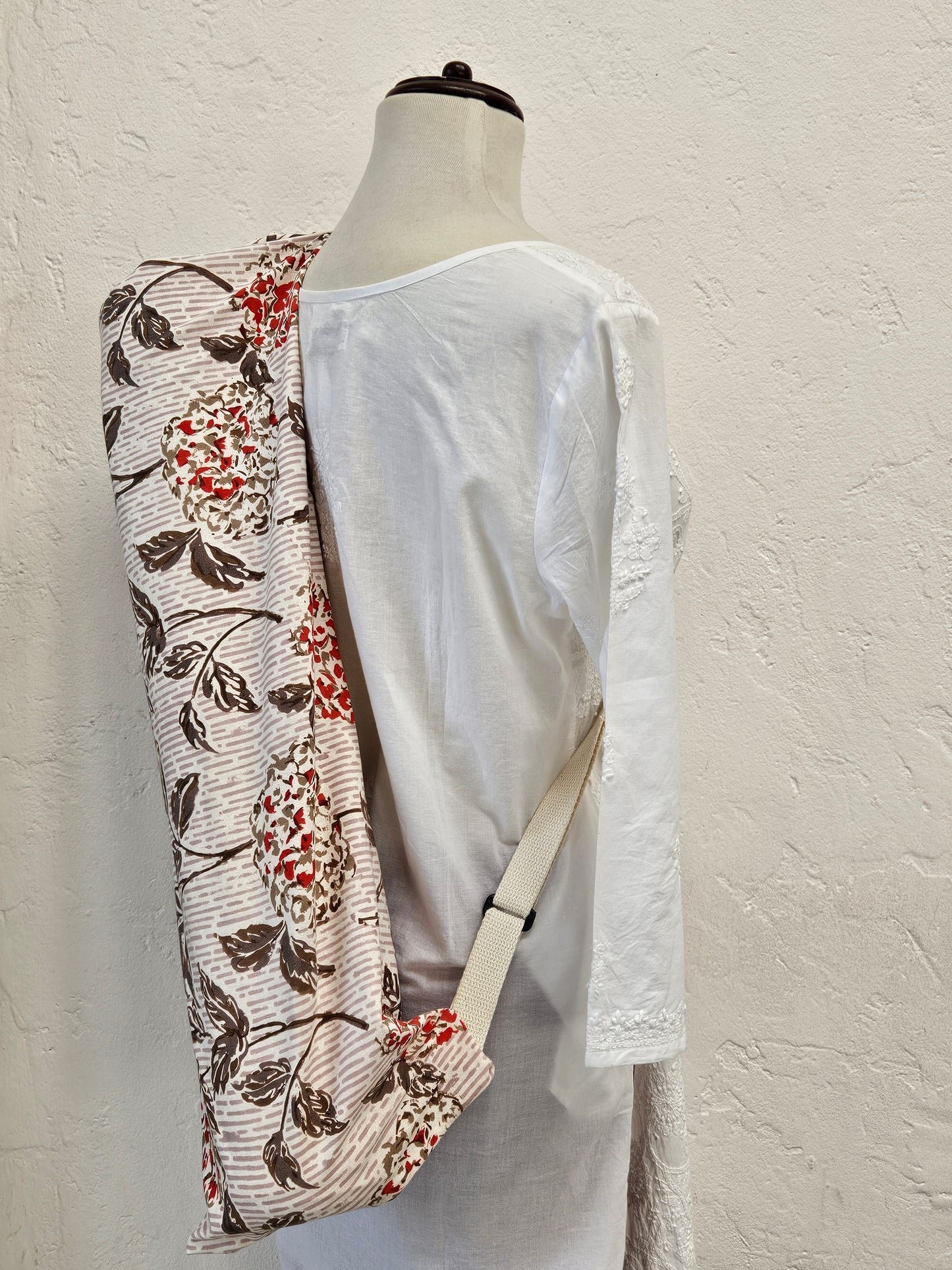 Funda para tapete de yoga. Estampado a mano