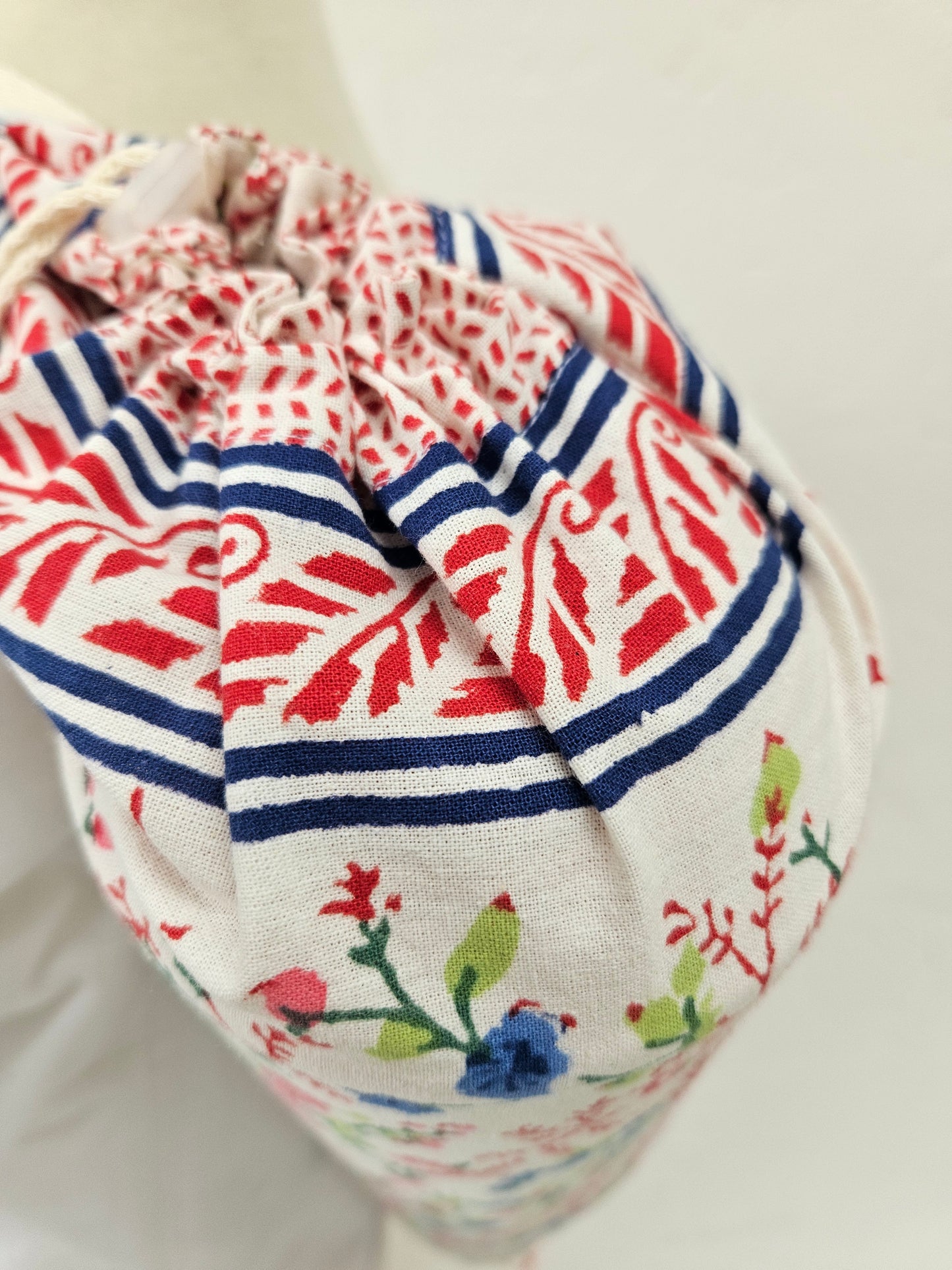 Funda para tapete de yoga. Estampado a mano Bikaner Flower