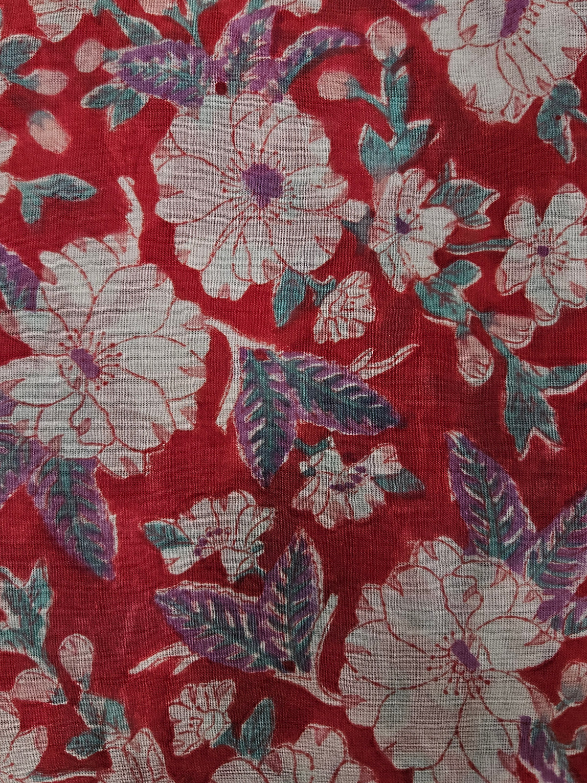 Pareo de algodón estampado a mano. Kusuma