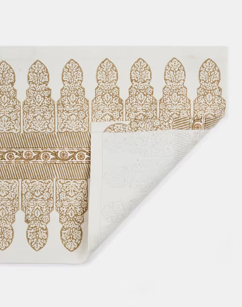 Camino de mesa estampado a mano. Vrishti Beige