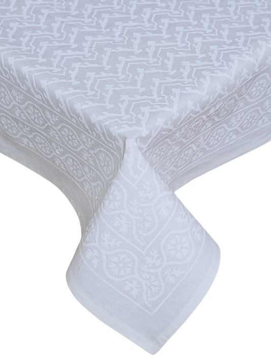 Mantel rectangular 100% algodón estampado a mano. Blanco con grecas