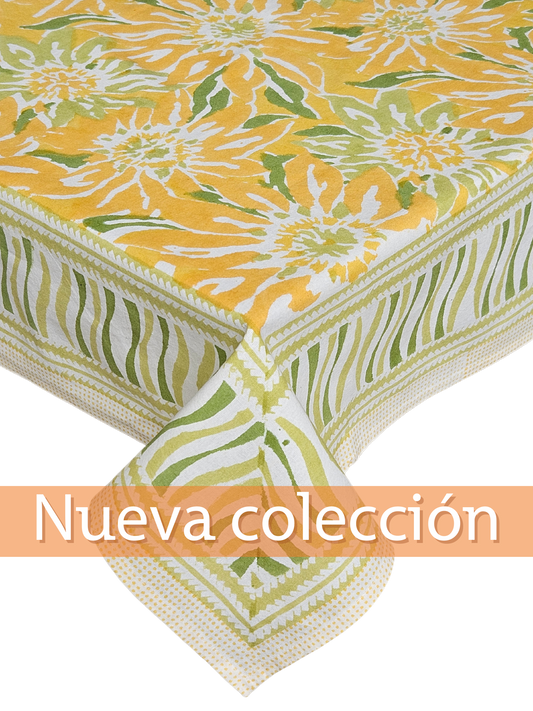 Mantel rectangular 100% algodón estampado a mano. Girasoles fondo amarillo