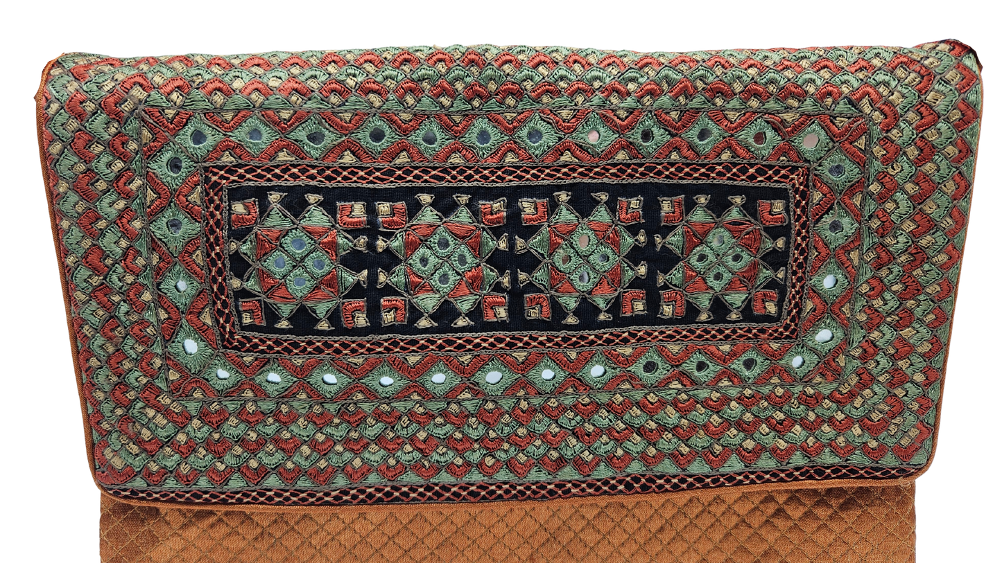 Bolso grande bordado Neran Chokar Kutch 2