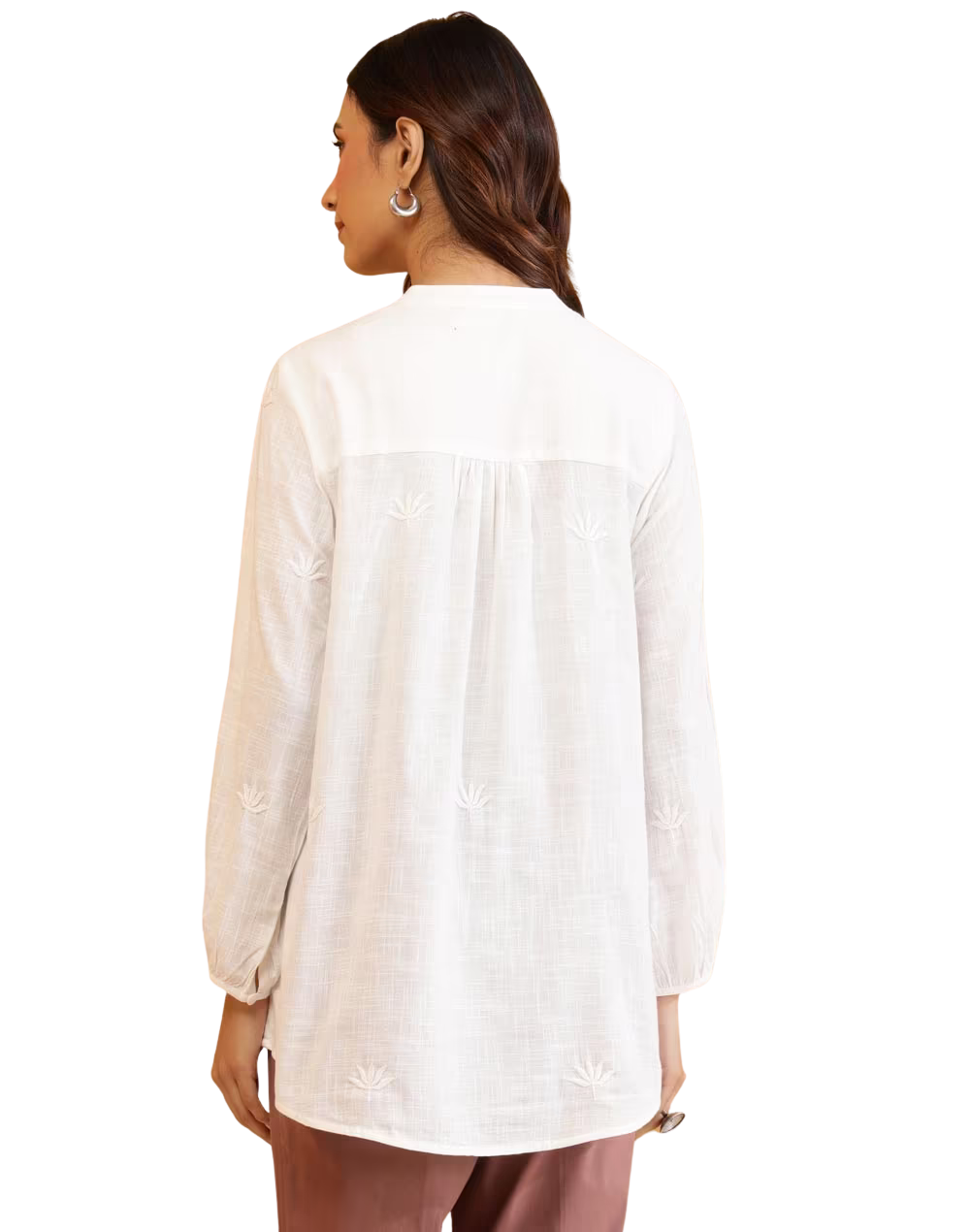 Blusa con bordado chikankari. Blanca PREVENTA