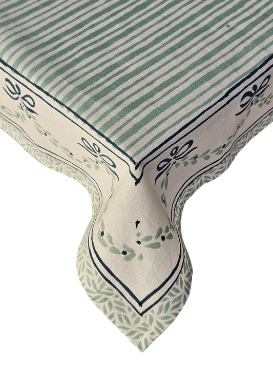 Mantel rectangular 100% algodón estampado a mano. Rayas verde
