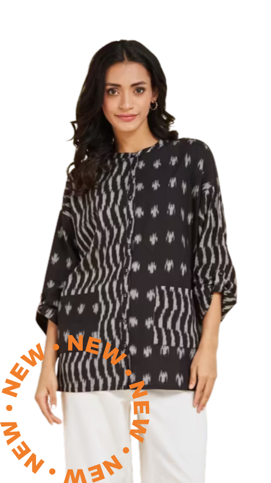 Blusa  Ikat negra. Oversize PREVENTA