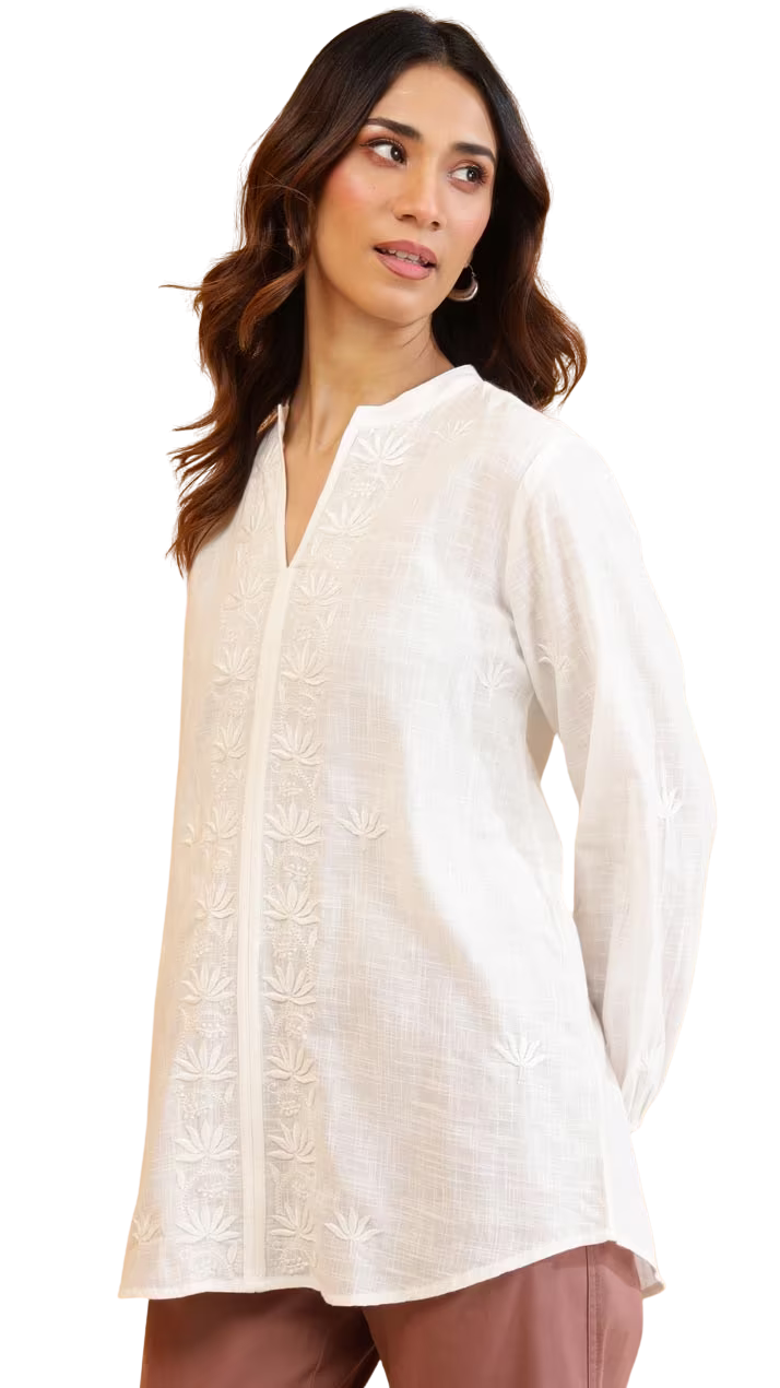 Blusa con bordado chikankari. Blanca PREVENTA