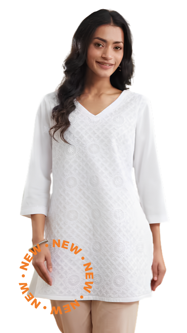 Kurta corta. Bordada en chikankari. Slim Fit Blanca. Nueva
