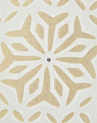 Funda de cojín de algodón calado. Dorado Aaiz 40x40