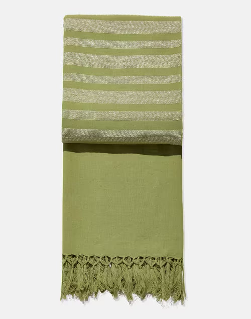 Colcha tejida en telar. Azar verde